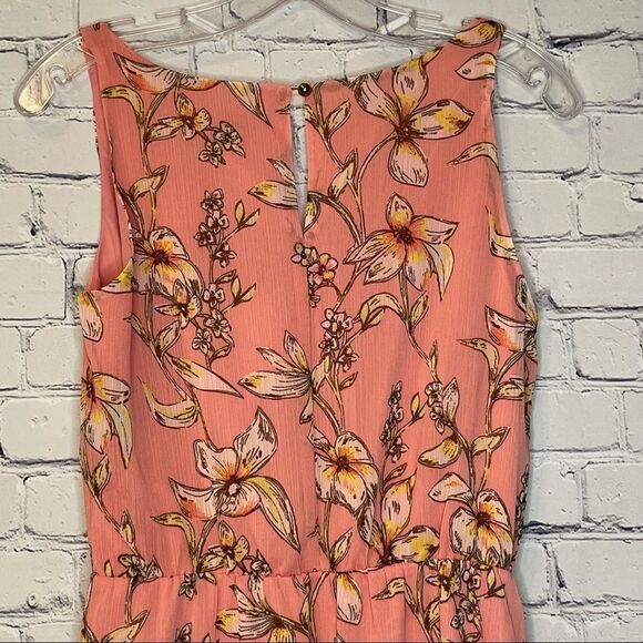 Floral Asymmetrical Dress - Picture 6 of 8